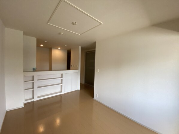 スカイ・ガーデンズの物件内観写真